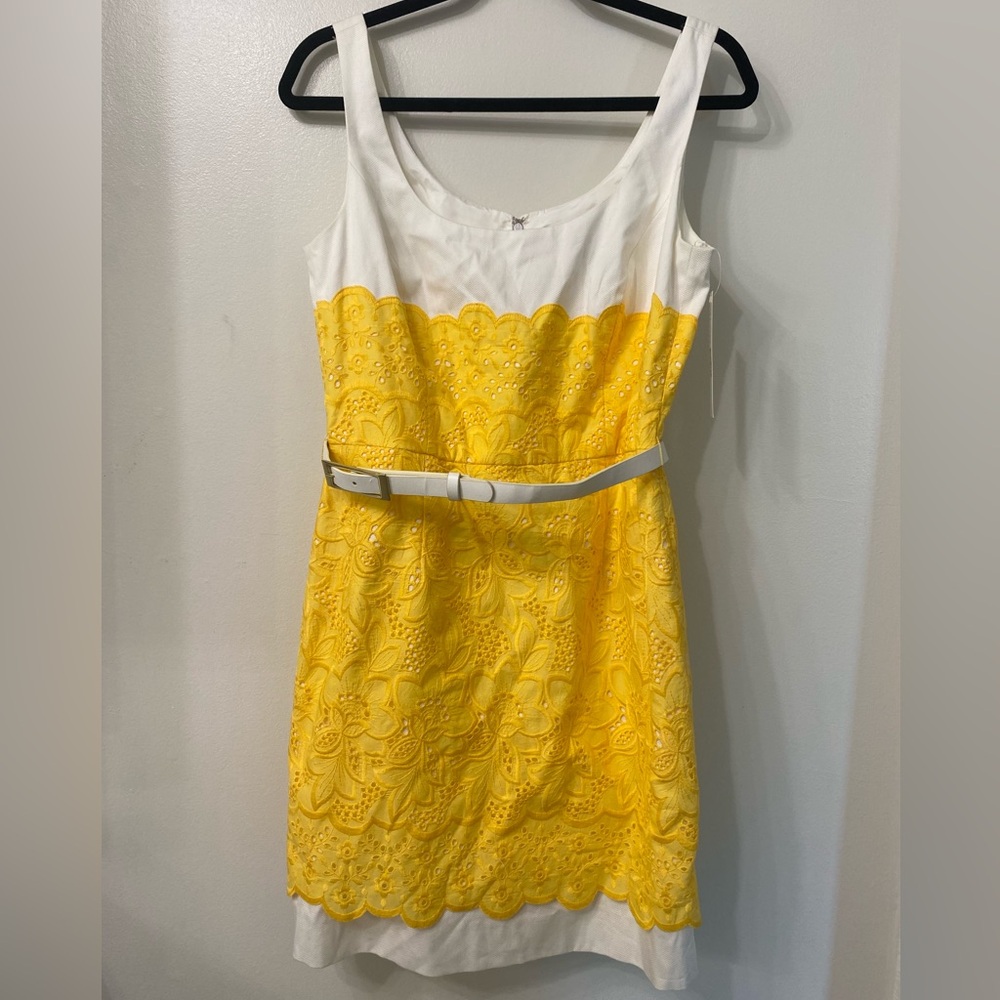 ANTONIO MELANI Yellow‎ Sheath Lace Mini Dress